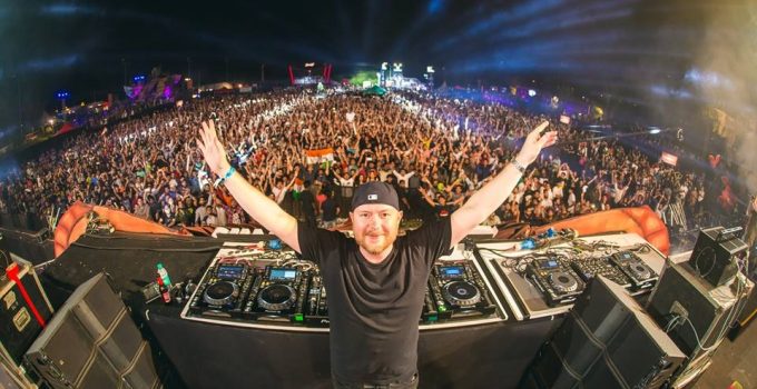 LA NOUBA’NIN GİRNE KALESİ’NE TAŞIDIĞI ULUSLARARASI FESTİVALE GÜNEY KIBRIS’TAN TEPKİ