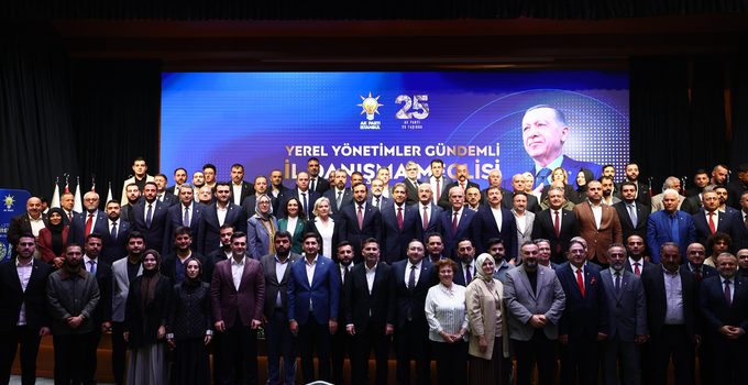 Muhalefet partilerinden 136 kişi AK Parti’ye katıldı