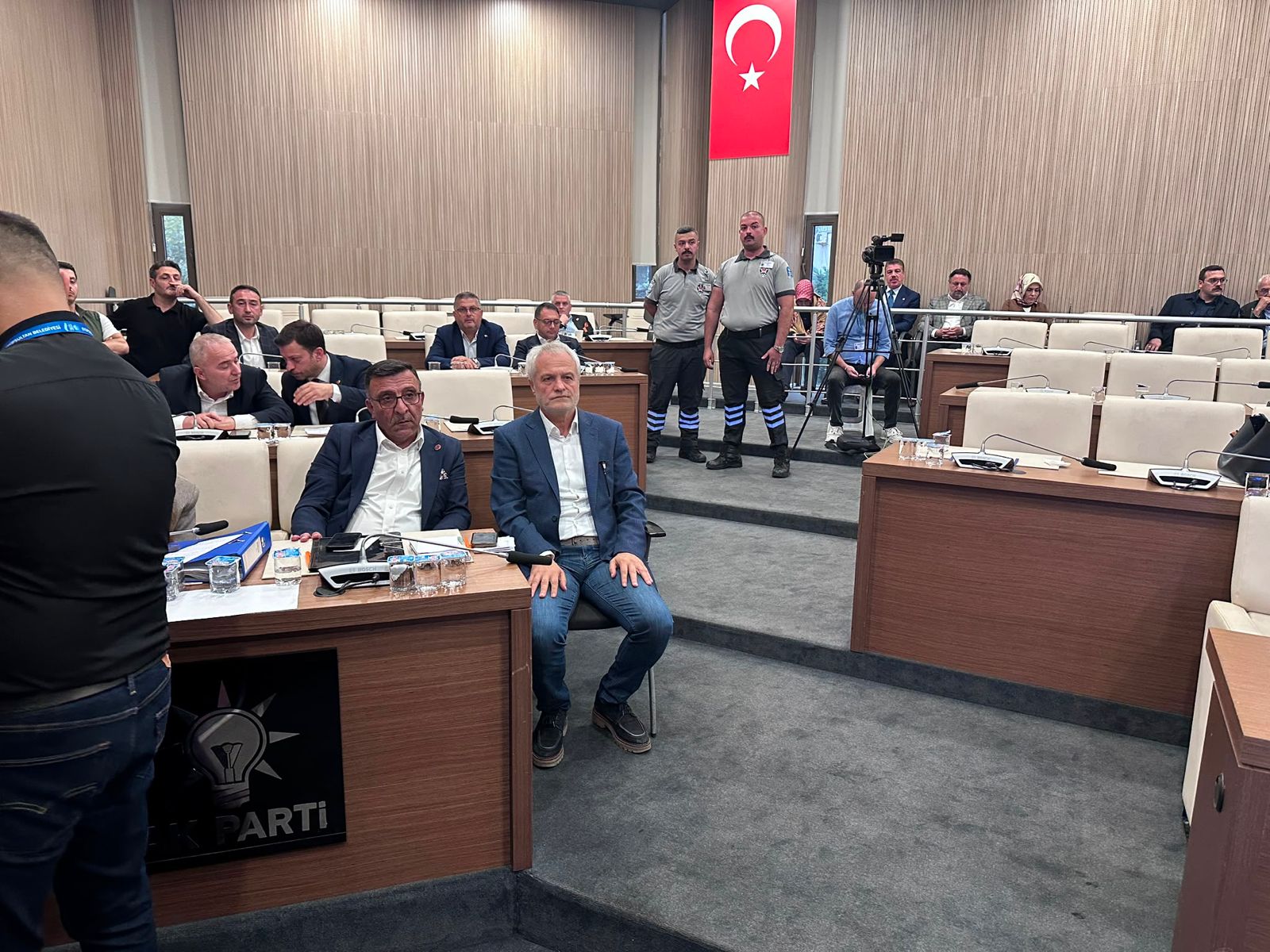 Eyüpsultan seçiminden yeni görüntüler: CHP’li üyelerin tehdidi kamerada