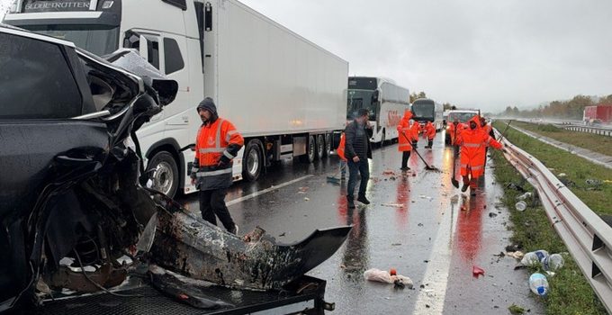 Üsküdar Belediye Başkan Vekili Dündar Ziya Gültekin Trafik Kazasında Hayatını Kaybetti