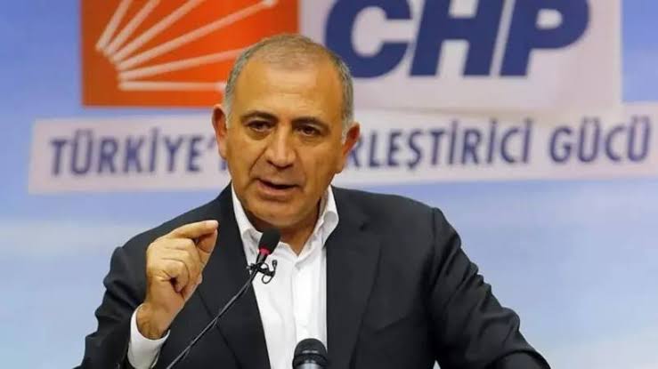 CHP İstanbul’da Gürsel Tekin Dönemi Resmen Sona Erdi