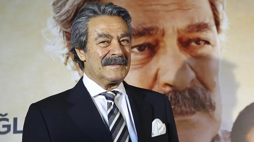 Jülide Kural’dan Kadir İnanır’ın Vasiyetiyle İlgili İlk Açıklama