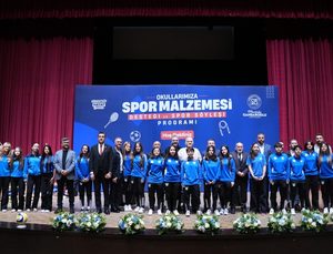 Okullarımıza 10 Bin Parça Spor Malzemesi Desteği Sağladık