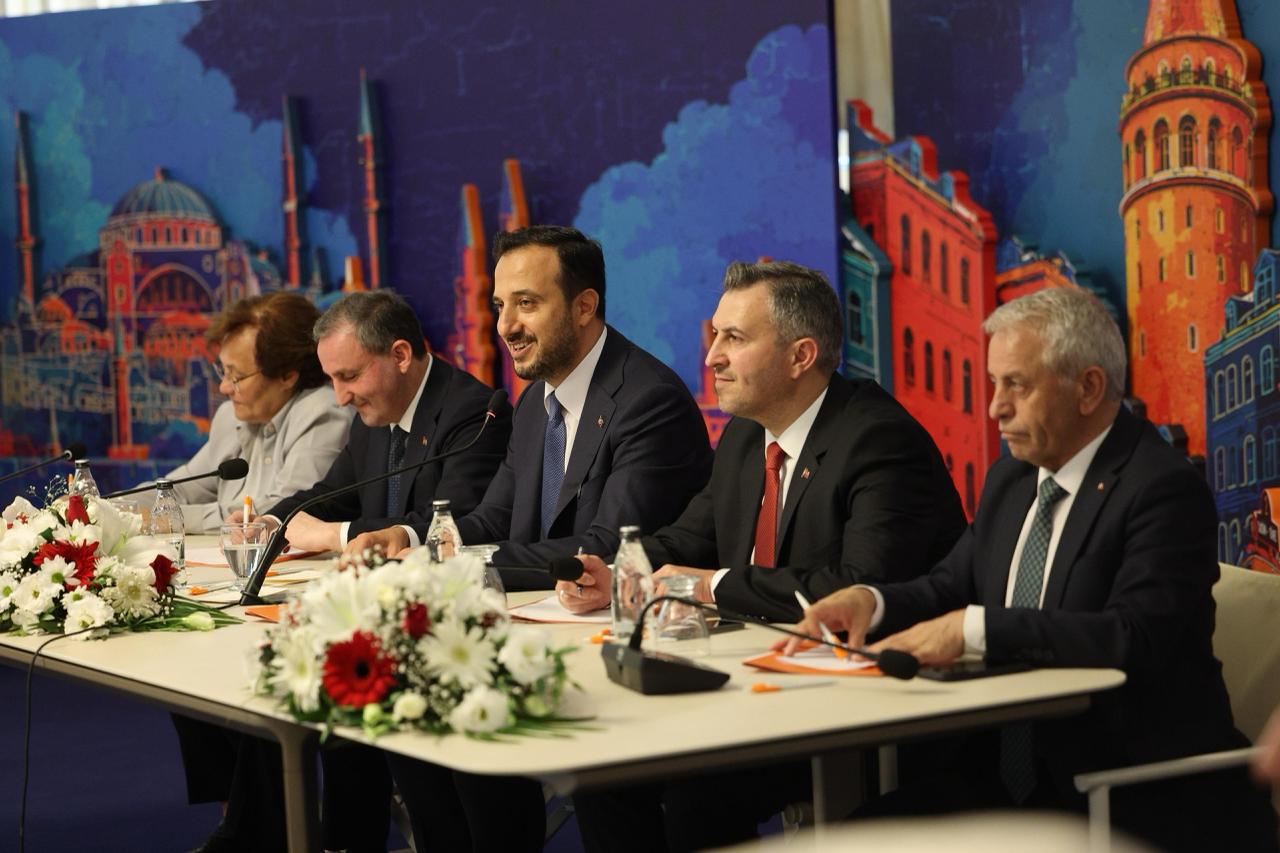 ‘İstanbul’u Dinliyoruz’ Sultanbeyli’den başladı