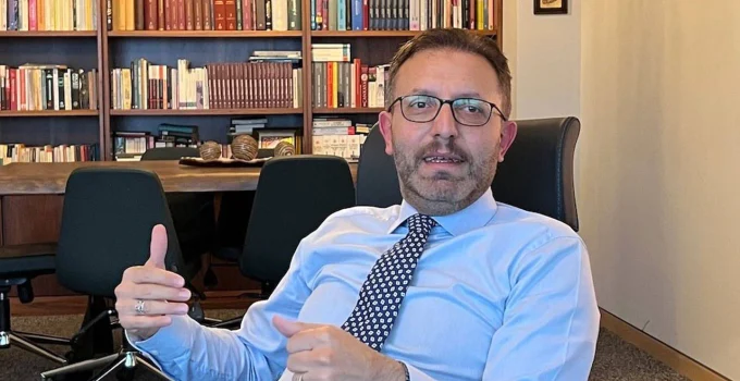 “Türkiye Yüzyılı” Kampanyasının Mimarı da Aralarında: Fon Soruşturmasında 5 Yeni Gözaltı